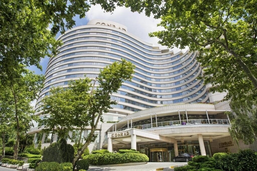 Фото Conrad Istanbul Bosphorus 5*
