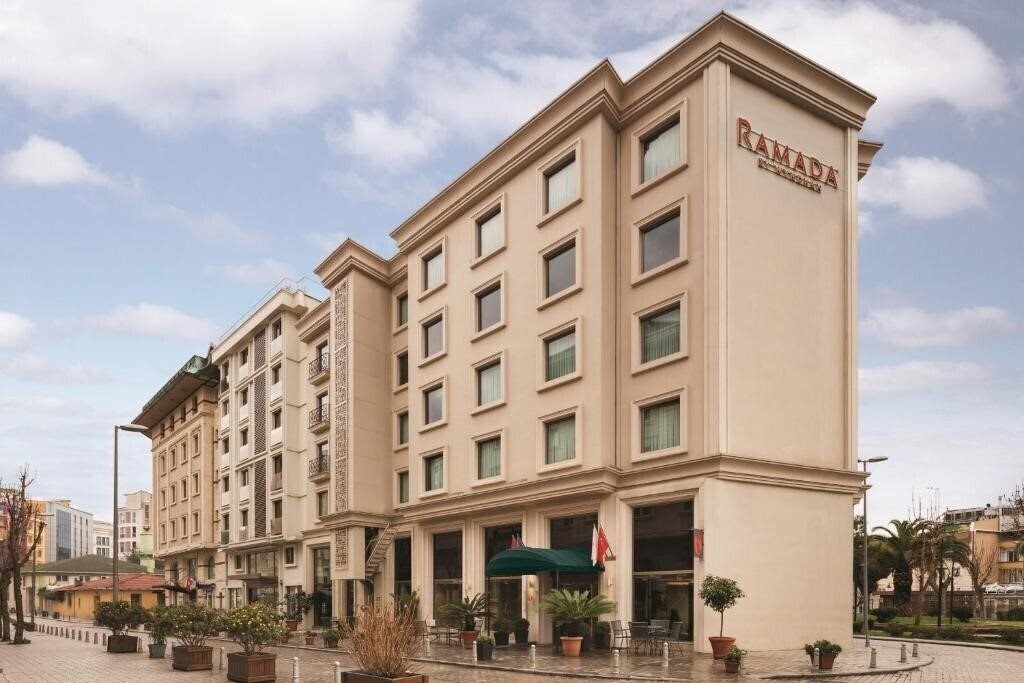 Ramada Istanbul Grand Bazaar 4* қонақ үйі