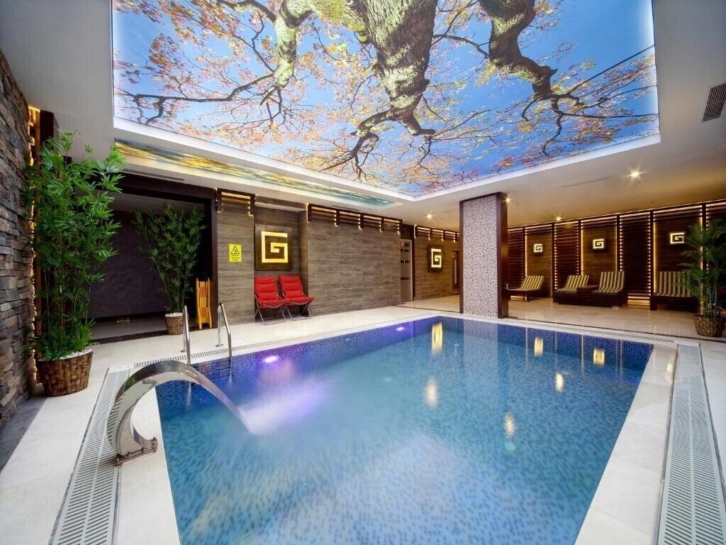 Фотография Grand Hotel de Pera 4*
