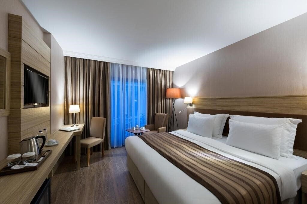 Regard Hotel 4* суреті