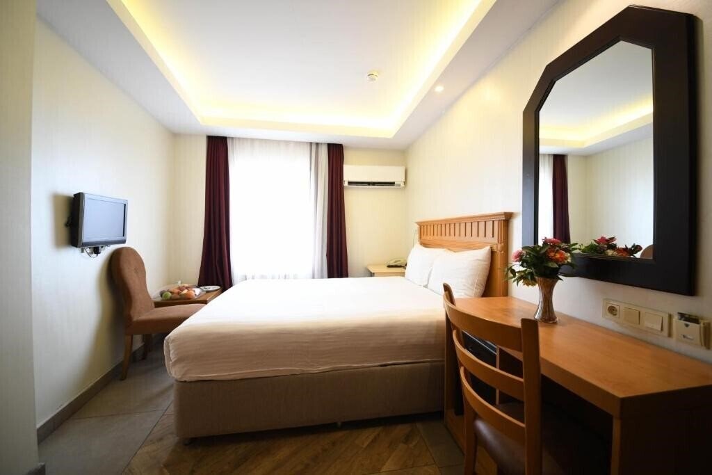 Фото Express Star Hotel Taksim 3*
