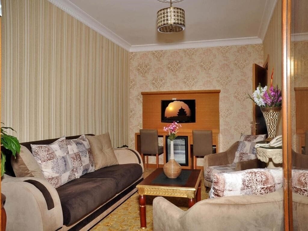 Alfa Hotel 3* суреті