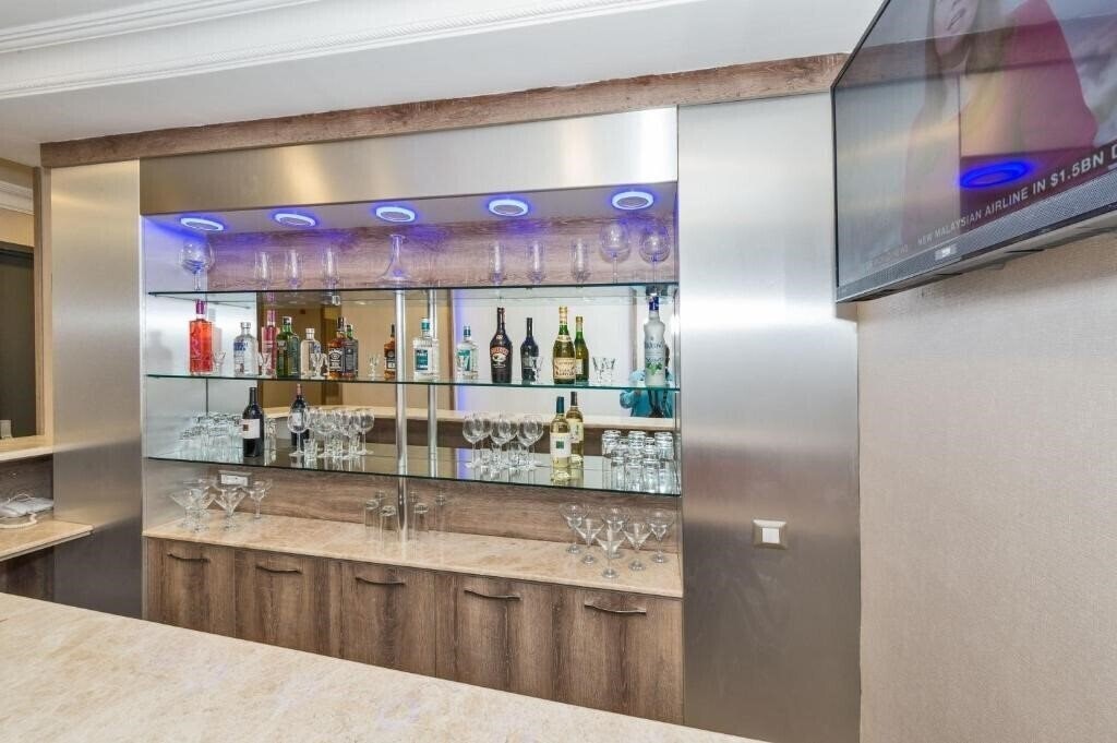 Фотография Alphonse Hotel 3*