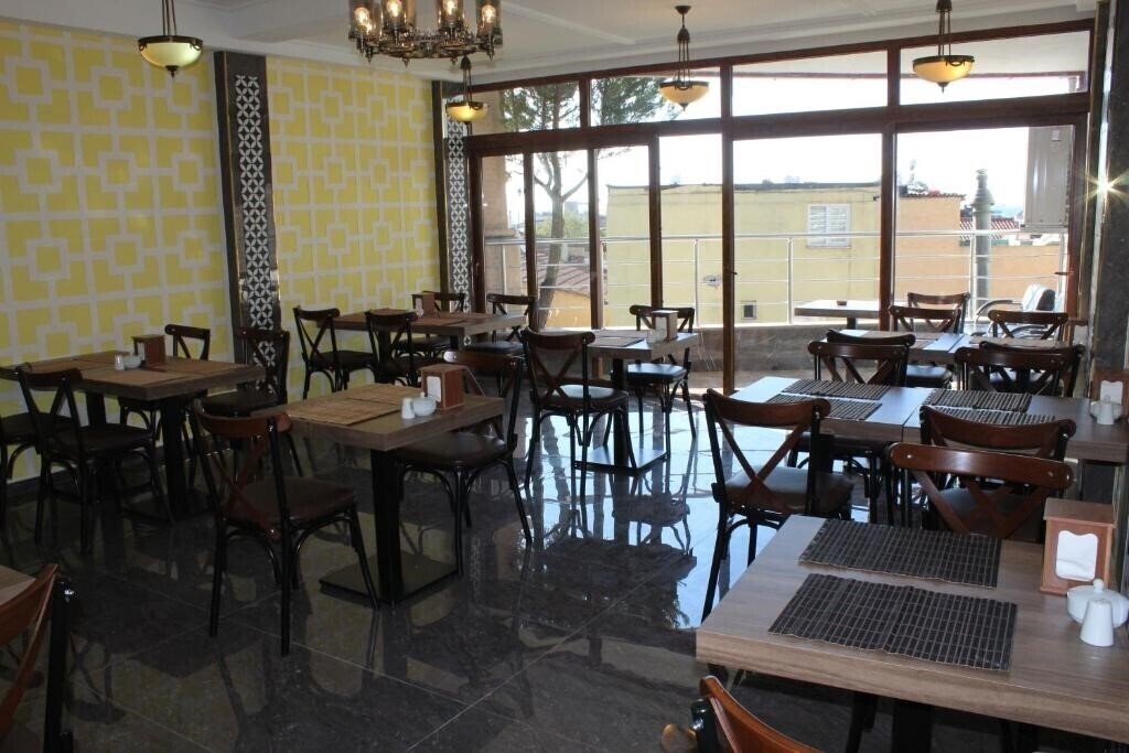 Фото Art City Hotel 3*