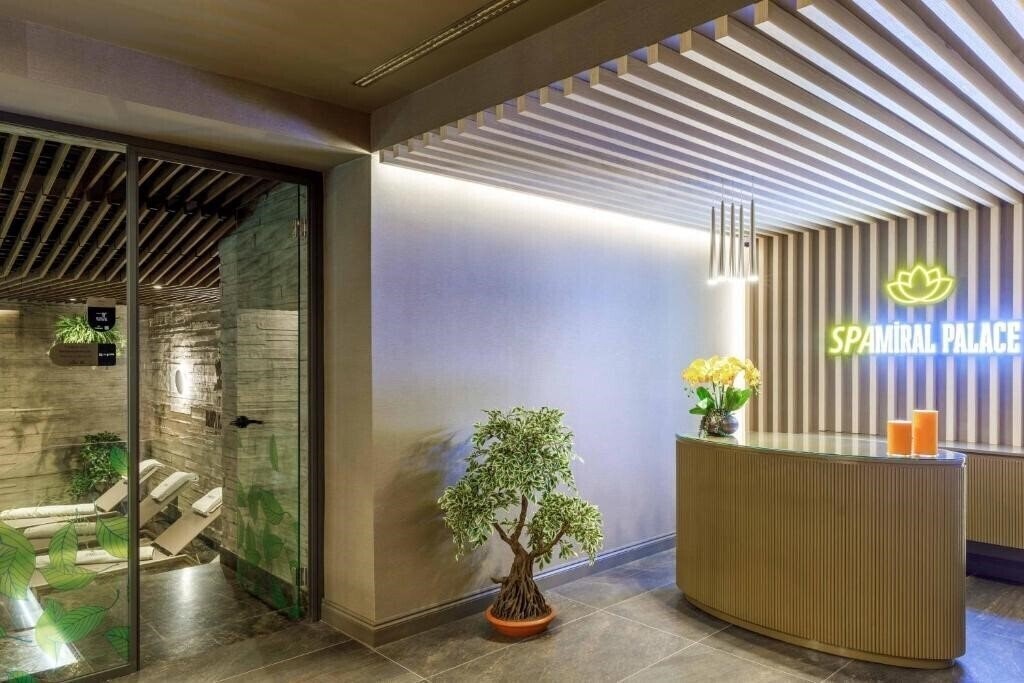 Фотография Amiral Palace Hotel 4*