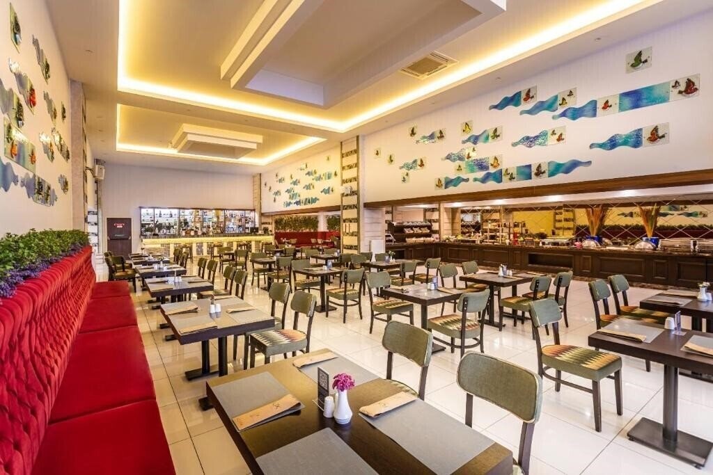 Изображение Rox Hotel Airport 4*