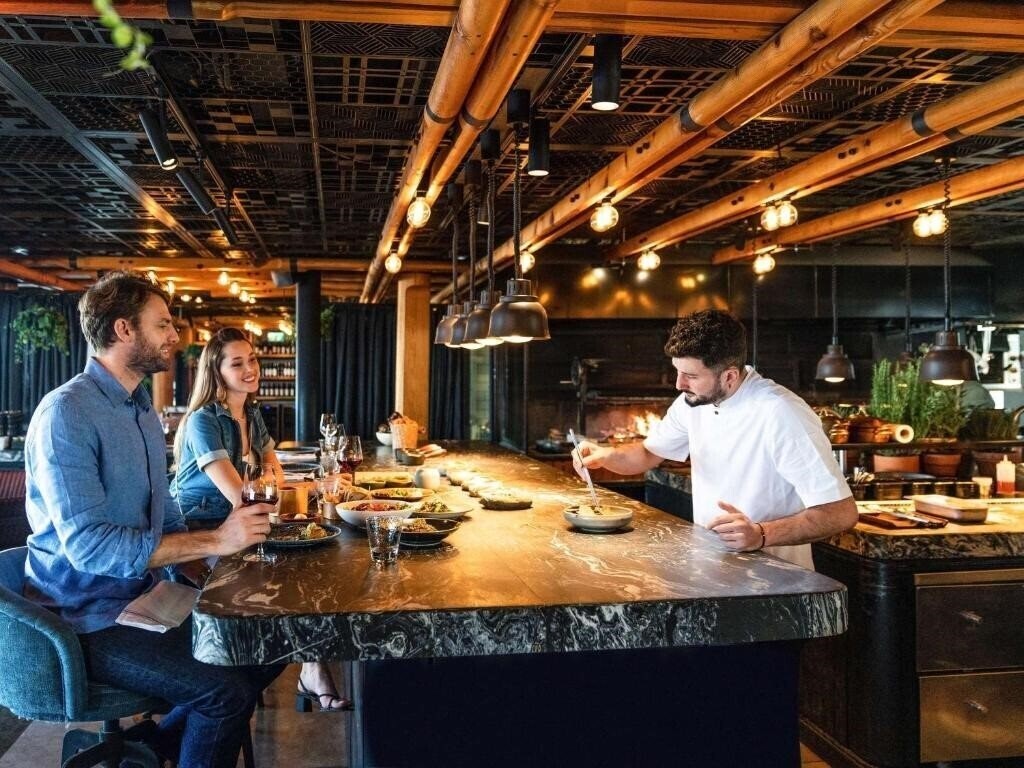 Novotel Istanbul Bosphorus Hotel 5* фотосуреті