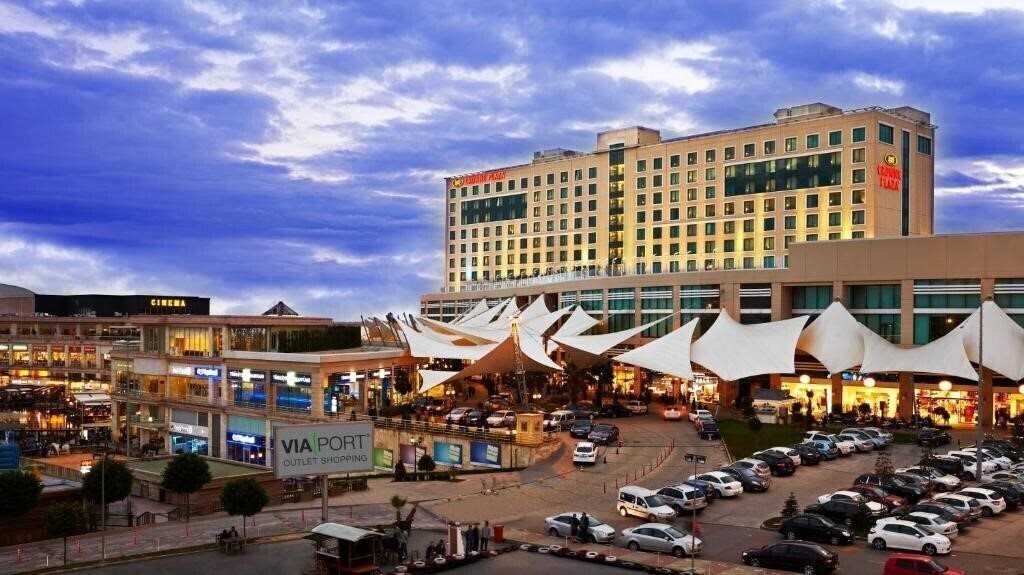 Crowne Plaza Istanbul Asia 5* суреті