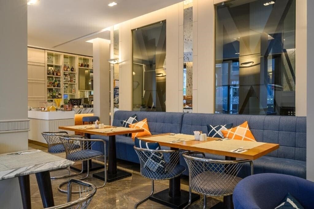 Изображение Four Points Flex by Sheraton Istanbul Taksim Square 4*