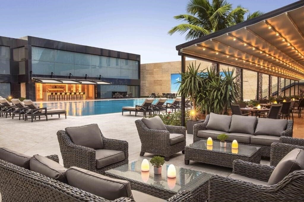 Tango Arjaan By Rotana 5* суреті