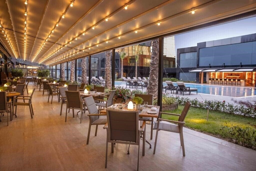 Tango Arjaan By Rotana 5* суреті