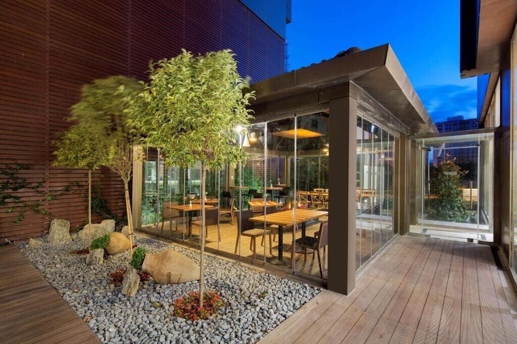 Изображение Hilton Garden Inn Istanbul Beylikduzu 2*