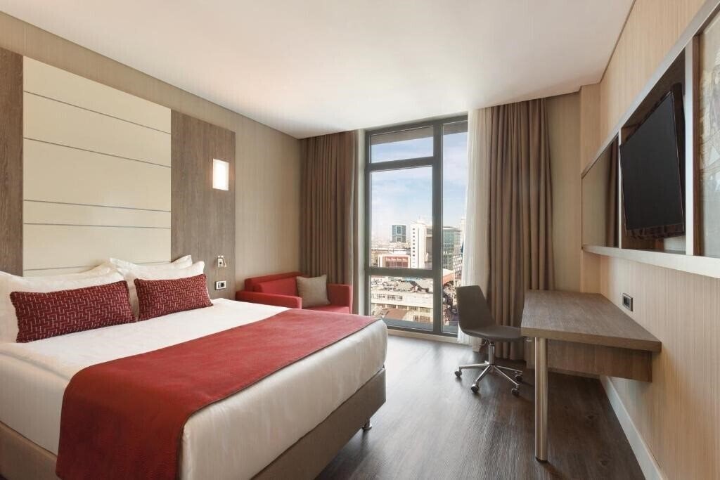 Фото Ramada Encore Istanbul Bayrampasa 4*