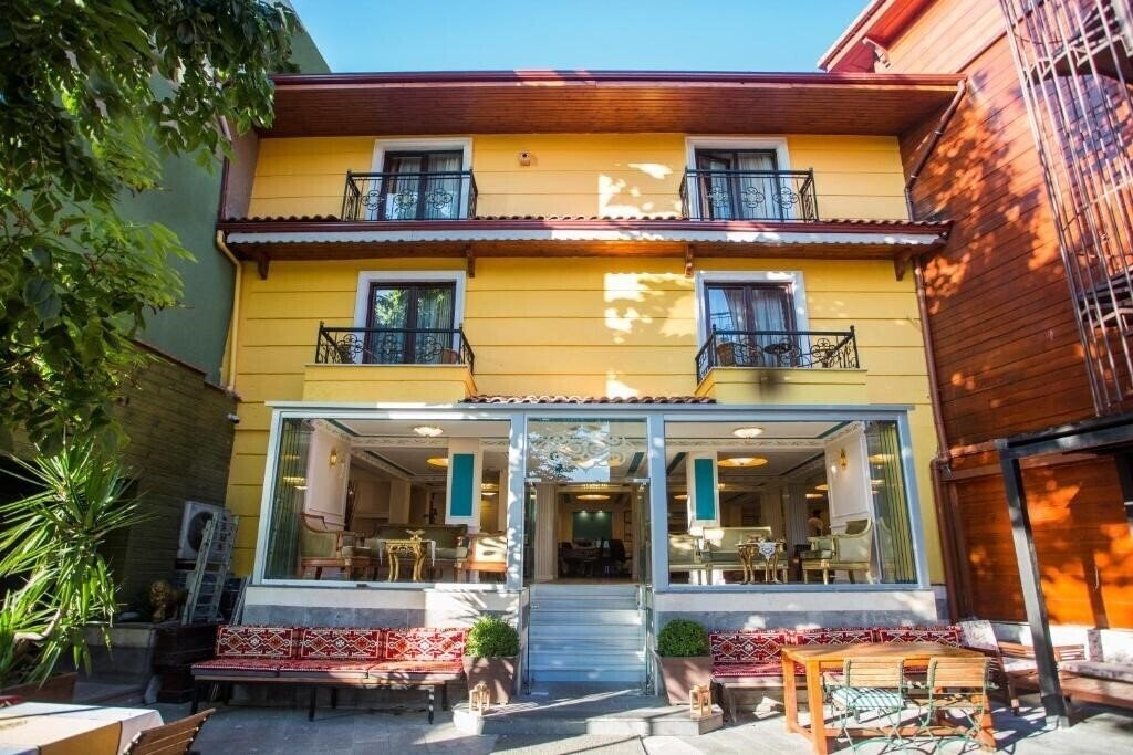 Garden House Hotel (ex. Garden House Istanbul) 4* қонақ үйі