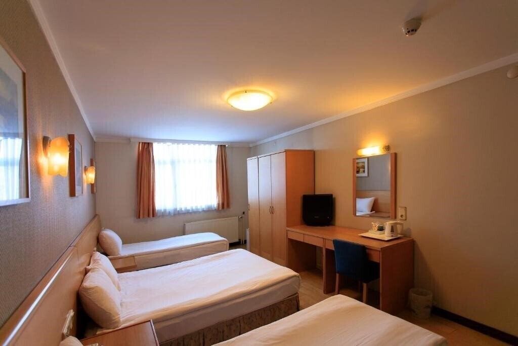Фото Hotel Inter Istanbul 3*
