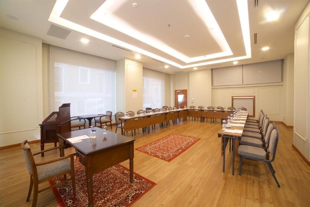 Erboy Hotel 3* суреті