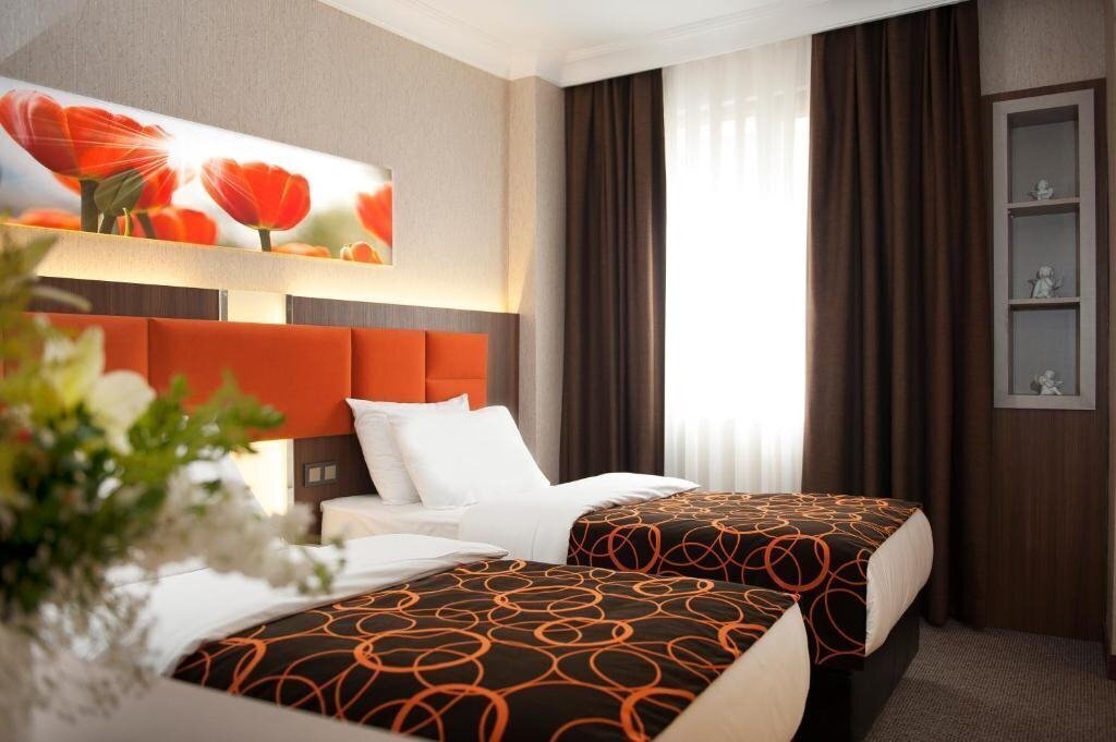 Отель Birbey 3*