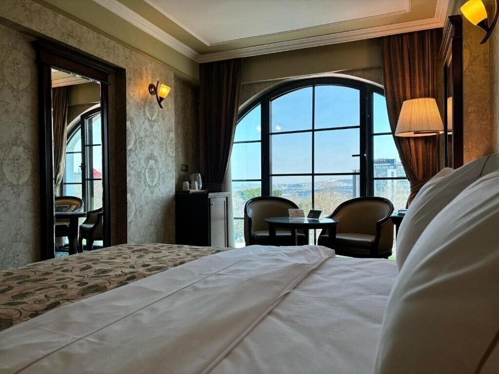 Отель Germir Palas Hotel 3*