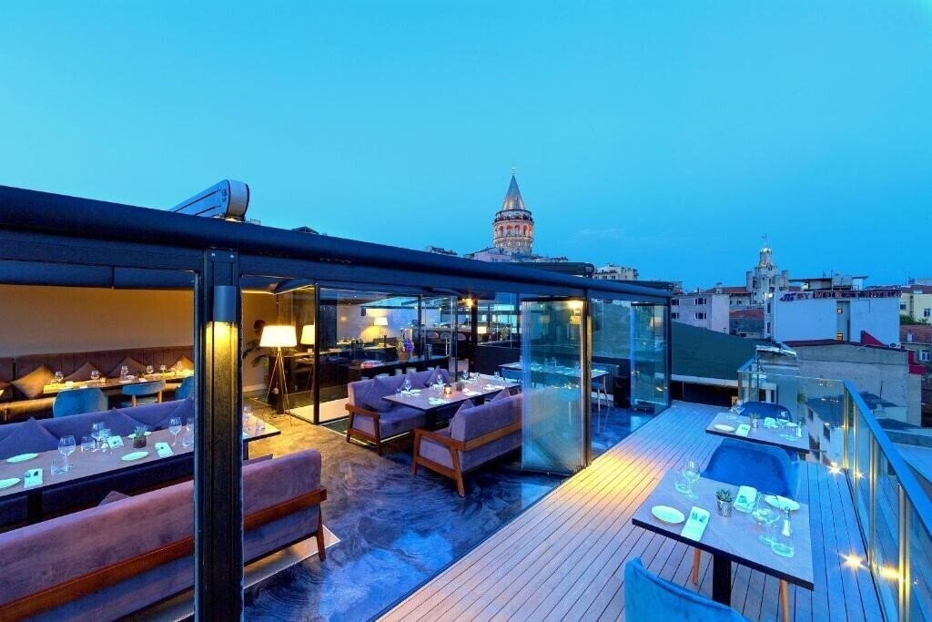 Walton Hotels Galata 4* суреті