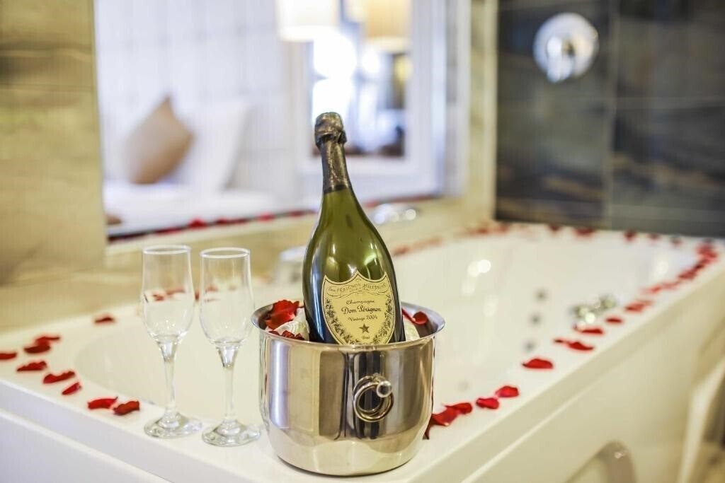 The Constantine Hotel 3* суреті