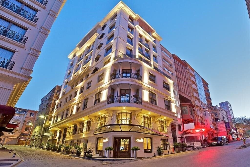 Adelmar Hotel 4* қонақ үйі
