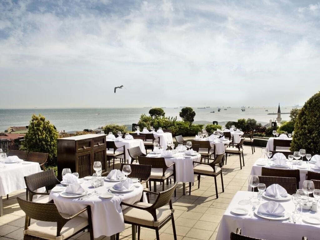 Отель Eresin Hotels Sultanahmet 5*
