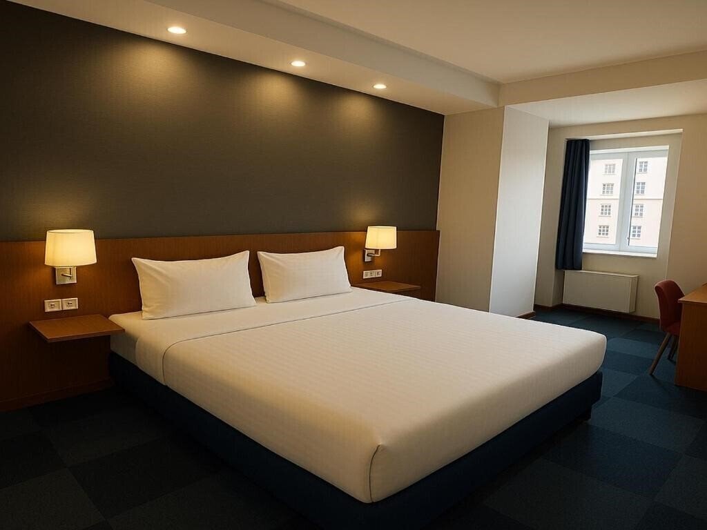 Taxim Express Bosphorus Hotel (ex. Taxim Express Istanbul) 4* суреті