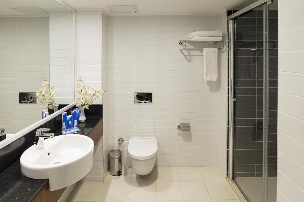 Taxim Express Bosphorus Hotel (ex. Taxim Express Istanbul) 4* суреті