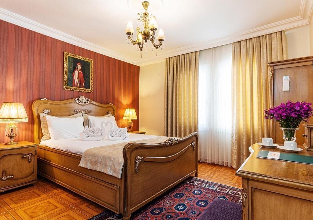 Изображение Hotel 1207 Sultanahmet (ex. 1207 Hotel, Hotel 1207 Special Class Sultanahmet, Alzer Hotel, Alzer Hotel Butik) 4*