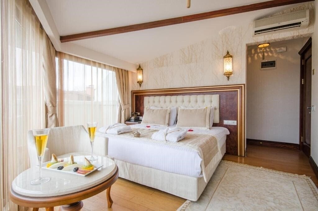 Фото Arden City Hotel 4*