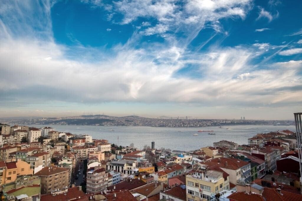 Cihangir Hotel Bosphorus 3* қонақ үйі