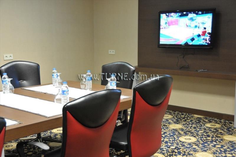 Отель Rhisos 4*