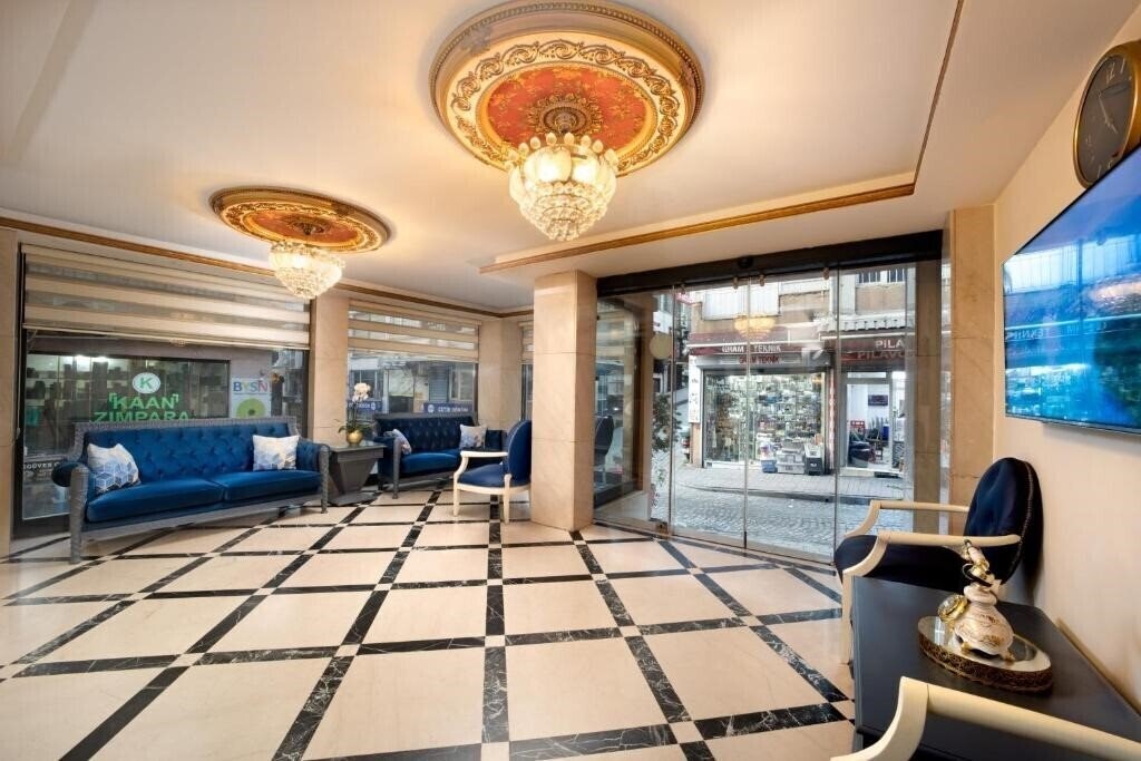 Deluxe Newport Hotel 3* суреті