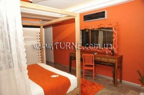 Отель Mood Design Suites 4*