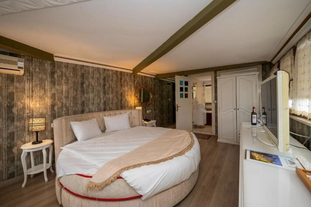 Отель Fuat Bey Palace Hotel 3*