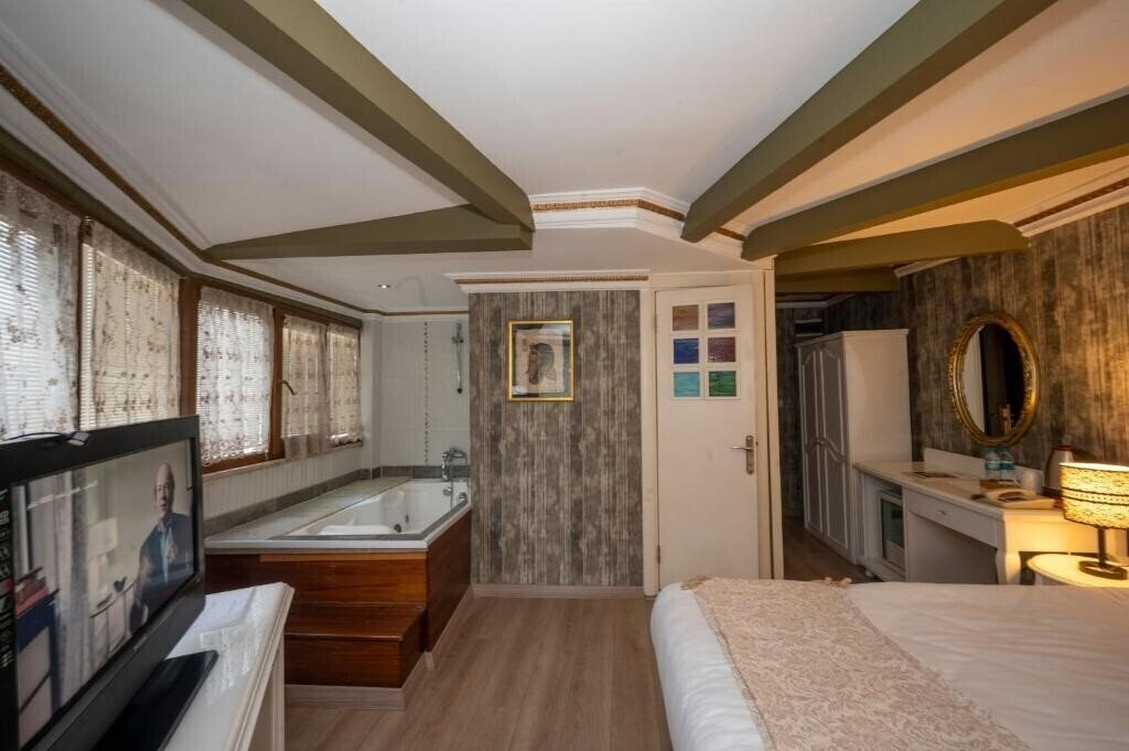 Фото Fuat Bey Palace Hotel (ex. Kupeli Palace Hotel) 3*