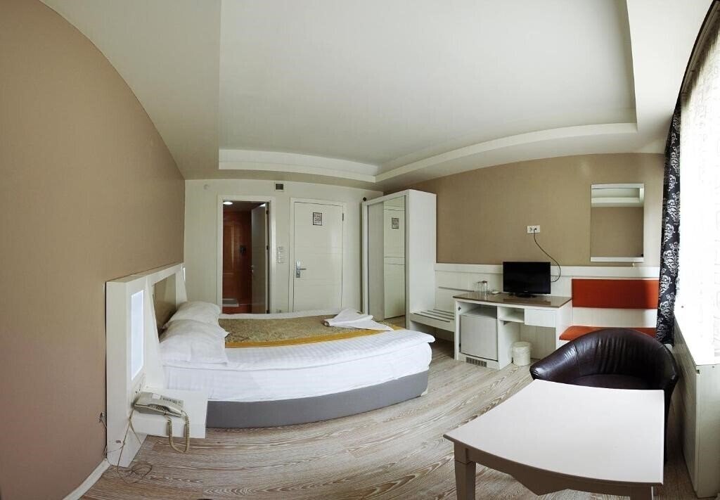 Grand As Hotel 3* қонақ үйі