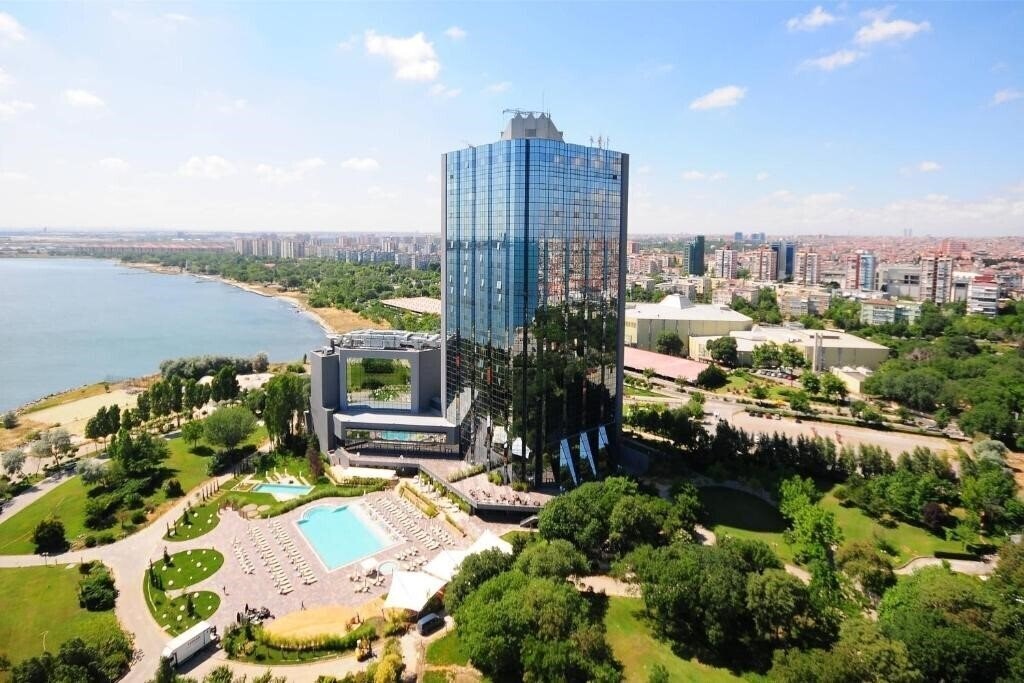 Отель Sheraton Atakoy 5*