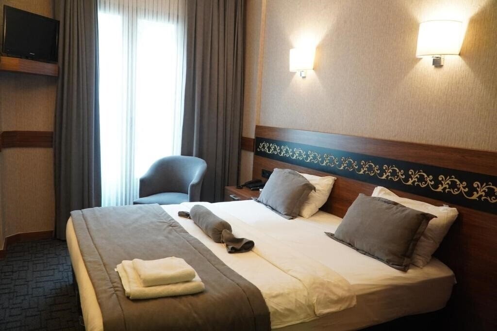 Bern Otel (ex. Bern Hotel, All Star Bern Hotel Istanbul) 3* суреті