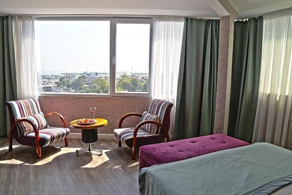 Фото Vatan Asur Hotel 4*