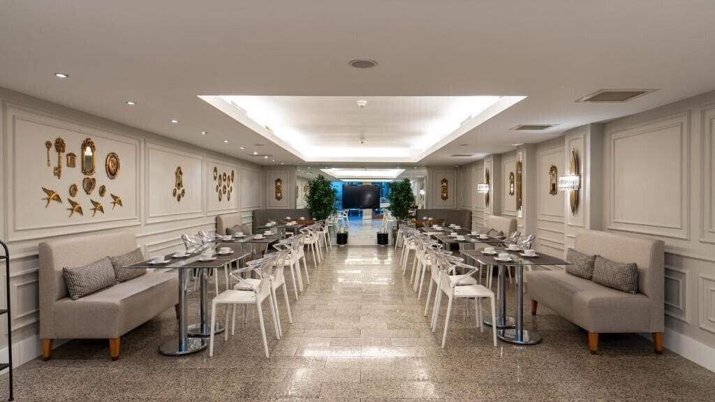 Biz Cevahir Hotel Sultanahmet 4* суреті