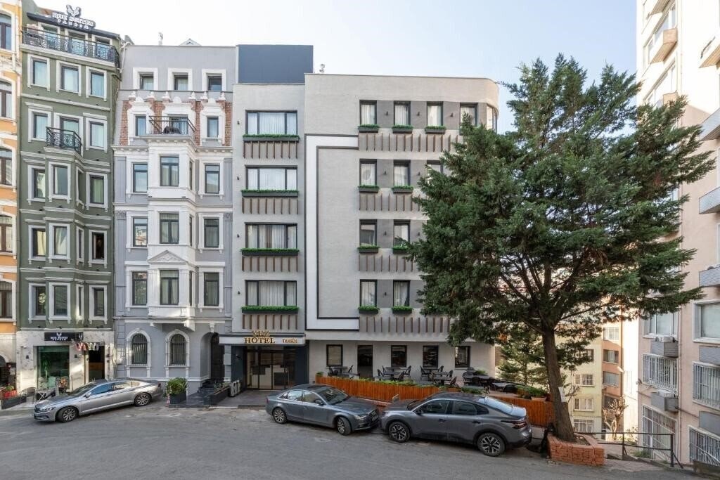 Отель Hotel Taksim Home 3*