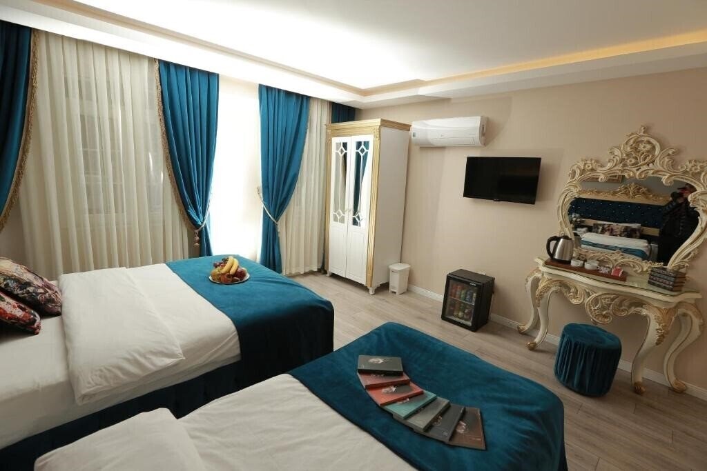 Constantinopolis Hotel 3* қонақ үйі