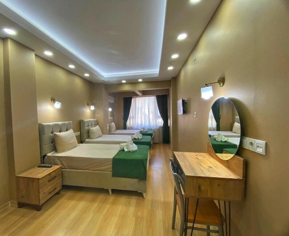 Отель Ulubat Hotel 3*