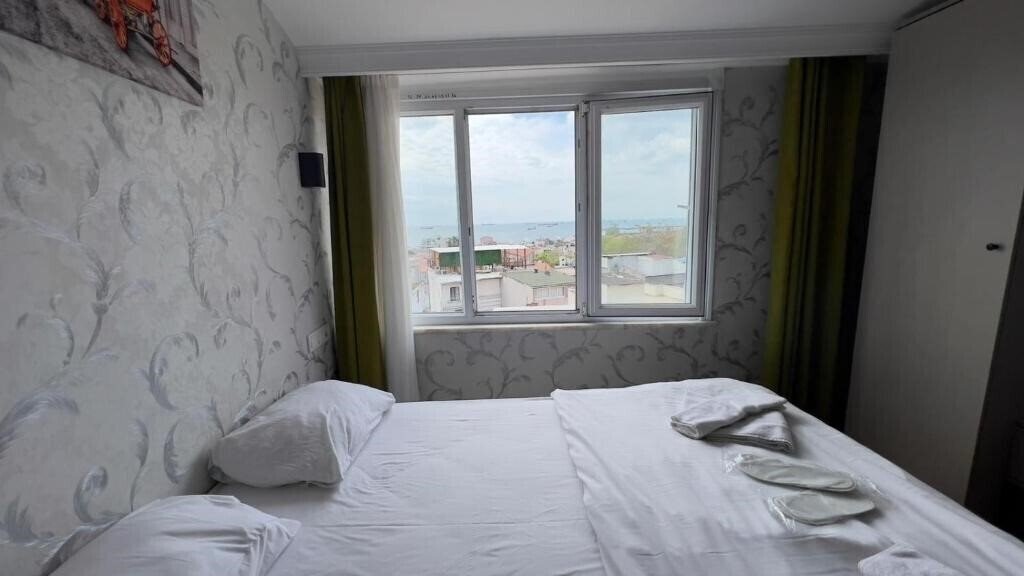 Картинка The Lola Hotel 3*