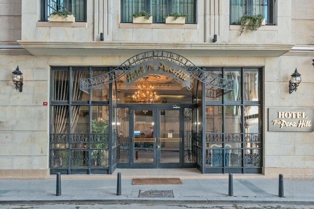 The Pera Hill 3* қонақ үйі