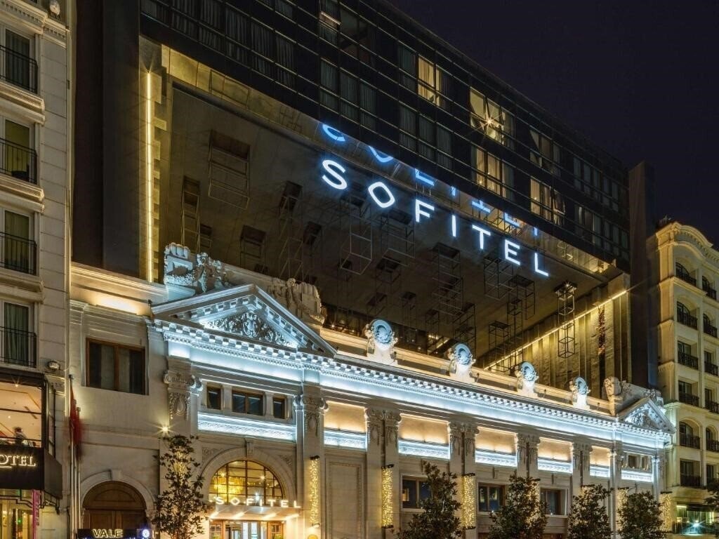 Отель Sofitel Istanbul Taksim 5*