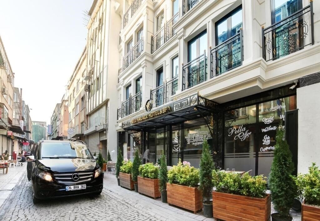 Pell Palace Hotel & SPA 3* суреті