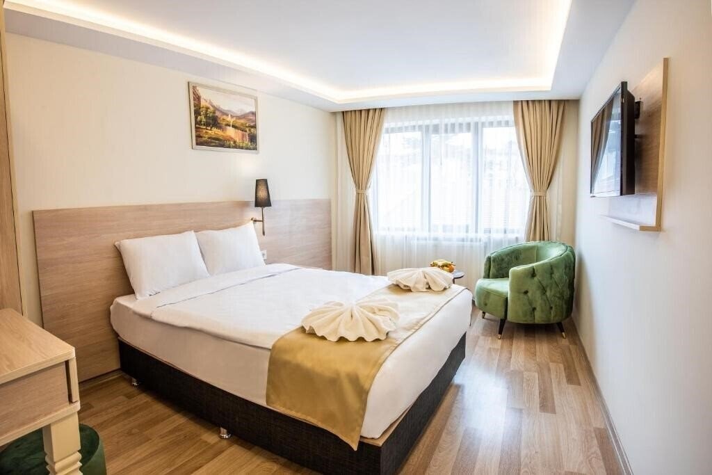 Отель Royal Bosphorus Boutique 3*