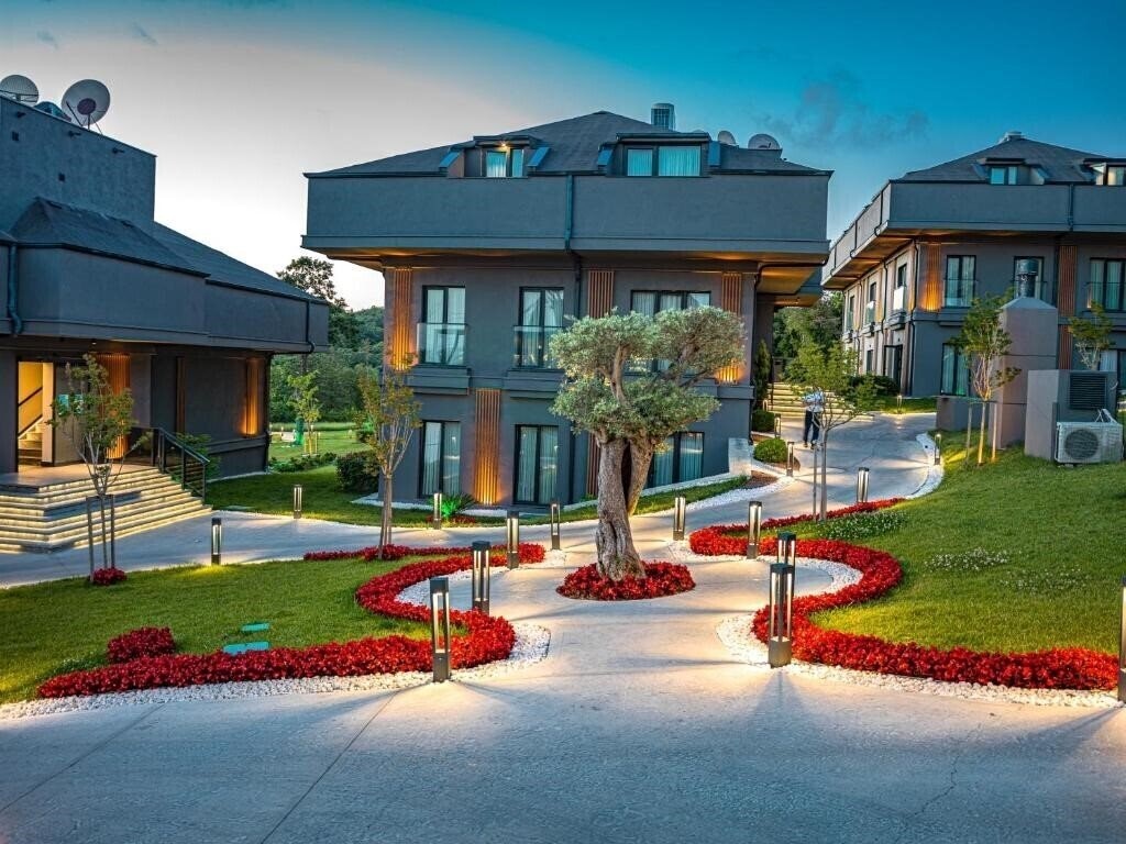 Menalo Hotel Premium Istanbul Airport 5* қонақ үйі